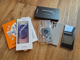 Galaxy S25 Ultra, bílý 12/512, záruka 14 měsíců