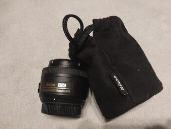 Objektiv Nikon 35mm f/1,8 AF-S NIKKOR G DX