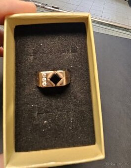 Prodám pánský zlatý prsten