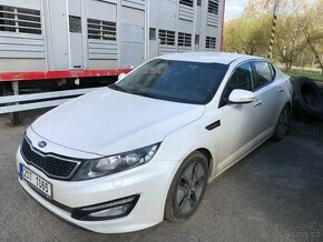 Kia Optima Hybrid 2013 - nepojízdné - 1