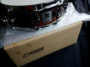 Sonor designer.