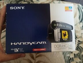 Videokamera Sony DCR-HC24