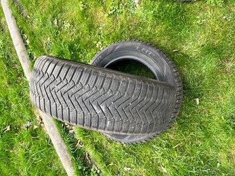 Zimní pneu laufenn 205/60R16 - 1