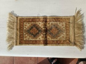 Koberec 54x21cm - 1
