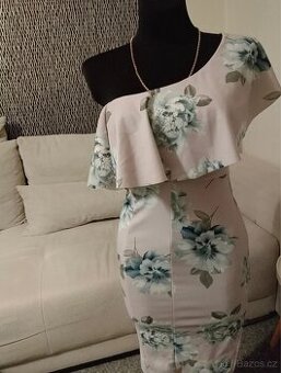 Šaty na jedno rameno, zn. New look, vel. 36