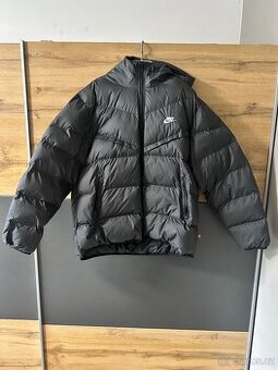 Nike zimní bunda