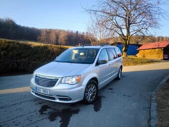 Chrysler Town and Country STOWN 3,6 Benzín 211 Kw