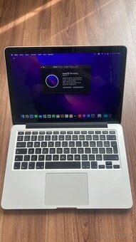 MacBook Pro 13” 2015, 8gb ram, retina