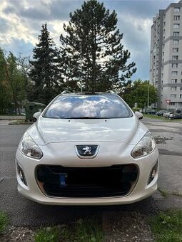 Peugeot 308 SW, 1. Majitel, 129 000km, nové v ČR