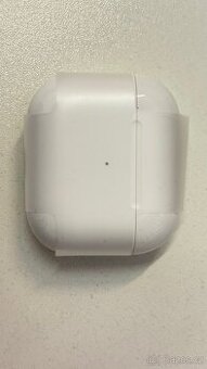 Apple AirPods 3, jako nové