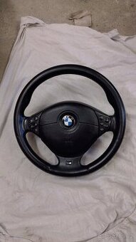 Volant BMW e39 facelift M tech v pěkném stavu