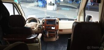 Mercedes Benz Sprinter