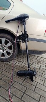 Elektromotor -FOX 65lbs + 2x Baterie