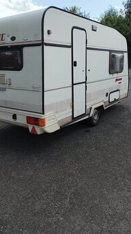 Karavan LMC 430 + predstan