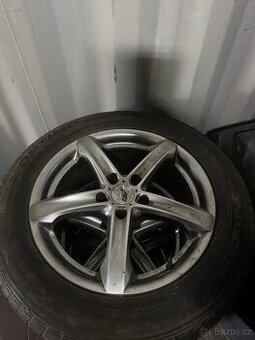 Prodám alu R17 včetně pneu 225/60 R17 Hankook.