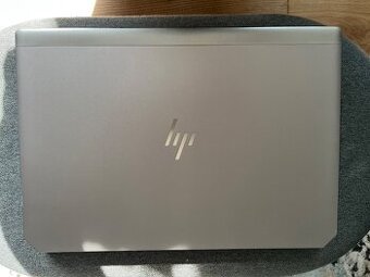 HP ZBook 15G6 + dokovací stanice HP Thunderbolt G2