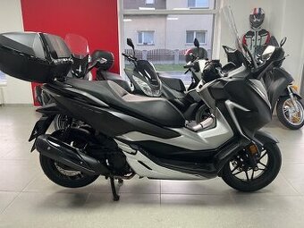 HONDA FORZA 300 KUFR