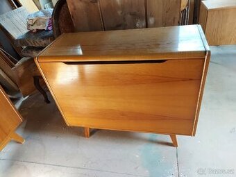 Retro nábytek starý nábytek - 1