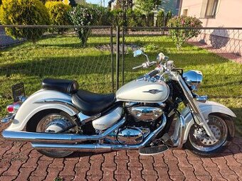 Suzuki C 800 VL 800 Intruder