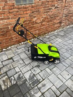 Elektrický vertikutátor Fieldmann