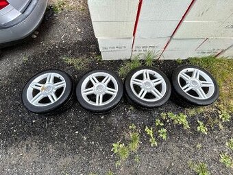 Kola Audi 235/45 R17 letní
