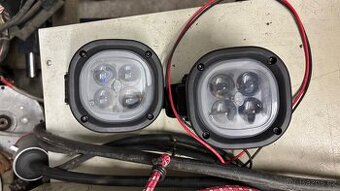 Modré bodové LED světlo