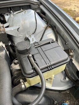 Expanzní nádobka na vodu BMW E39 / E38