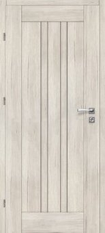 Interierové dveře plné, Dub, 60L + 60P- nové