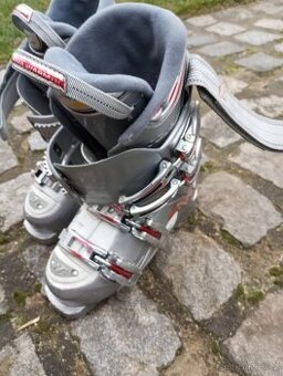 Prodam boty lyžařske