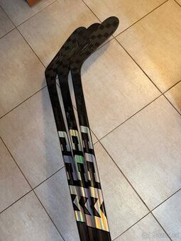 Hokejka CCM RIBCOR TRIGGER 9 Pro, levá, P28, flex 70, 75, 85