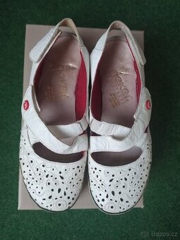 dámské-dívčí kožené baleríny zn: Rieker vel.37