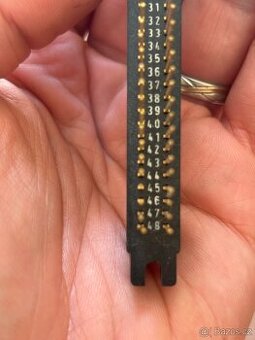 Pozlacne konektory Tesl