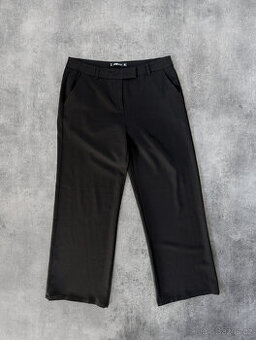 Dámské černé široké formální/plesové kalhoty vel. M