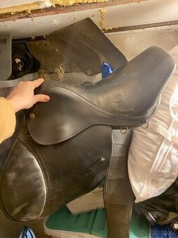 Univerzální dámské anglické sedlo