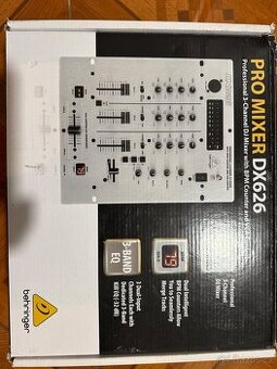 Mix pult Berhinger Dx626