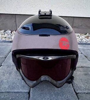 Lyžařská helma Rossignol