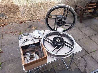 Kompletní sada kol na Yamahu XS 400