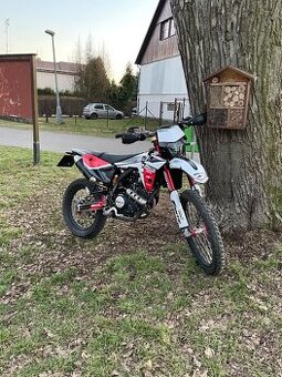 Fantic XEF 125 2024