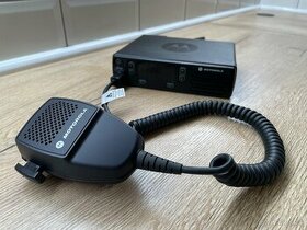 Radiostanice Motorola DM1400 VHF