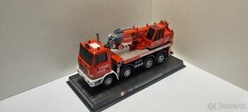 Model 1:64 hasičského vozu 1996 Camion-grue ASTRA HD7 - 1