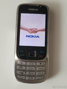 Mobilní telefon Nokia 6303c - 1