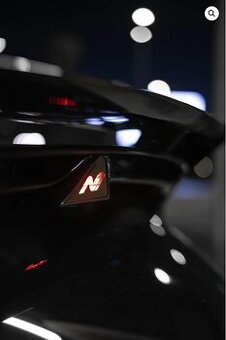 Krytka třetího brzdového světla na Hyundai i30N