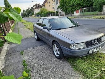 Audi 80