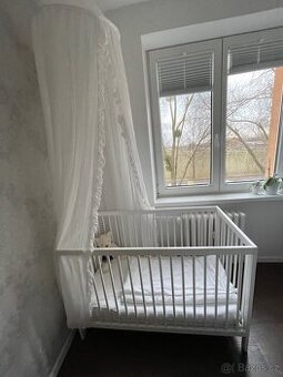 Detska postylka s matraci