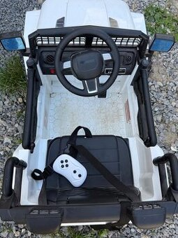 Prodám dětské auto