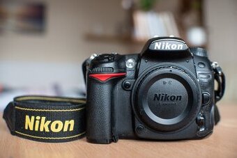 Nikon D7000 - 1