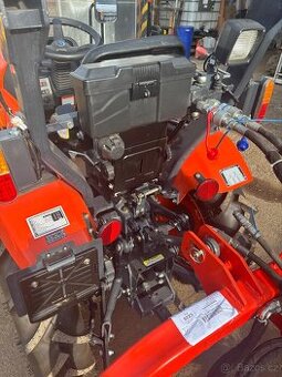 Malotraktor Avenger 26