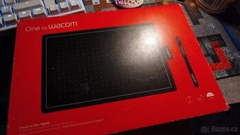 One by Wacom medium grafický tablet - 1