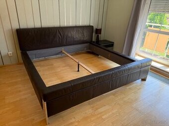 Luxusní manželská postel JOOP