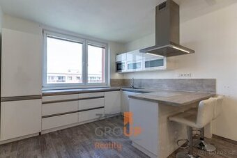 Prodej bytu 3+kk o rozloze 56 m2, ulice Václava Špály, Prost